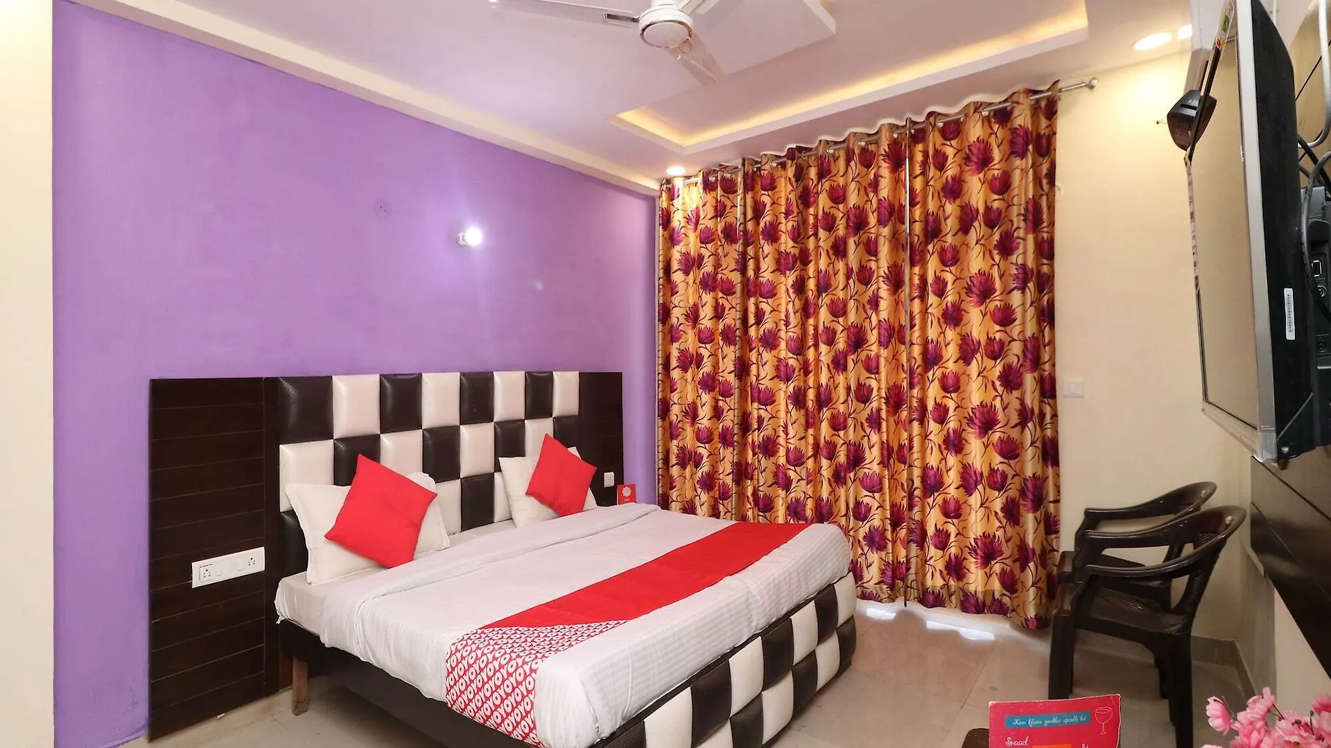 Oyo 26869 Taj View Pent House Hotel Agra  India